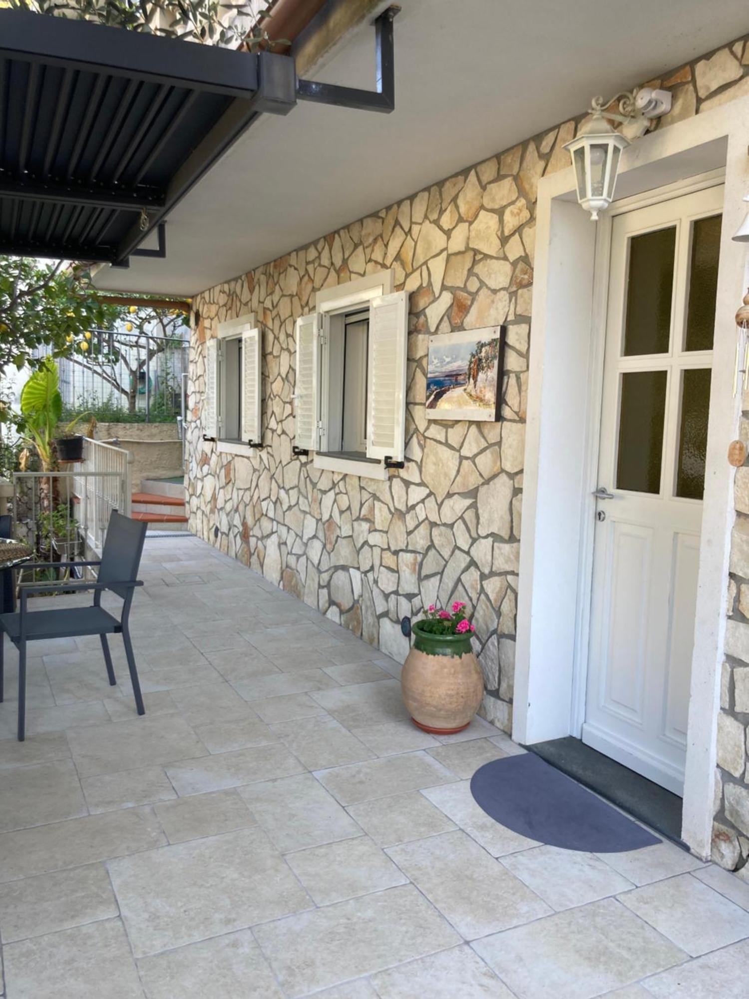 Studio Villa La Cigale Avec Grande Terrasse マントン エクステリア 写真